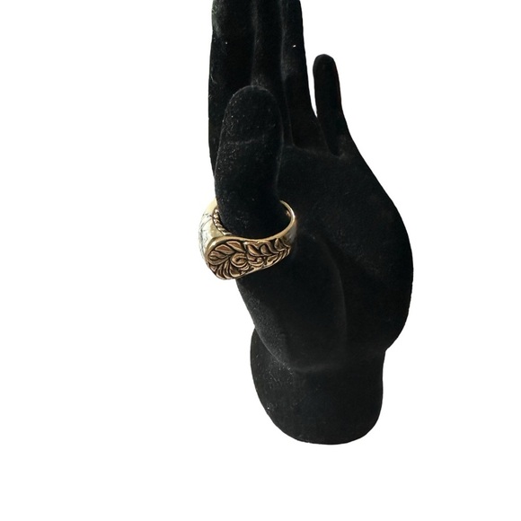 Barse Thailand Gold Tone Intricate Design White Howlite Stone Cocktail Ring Sz 8 - Picture 4 of 12